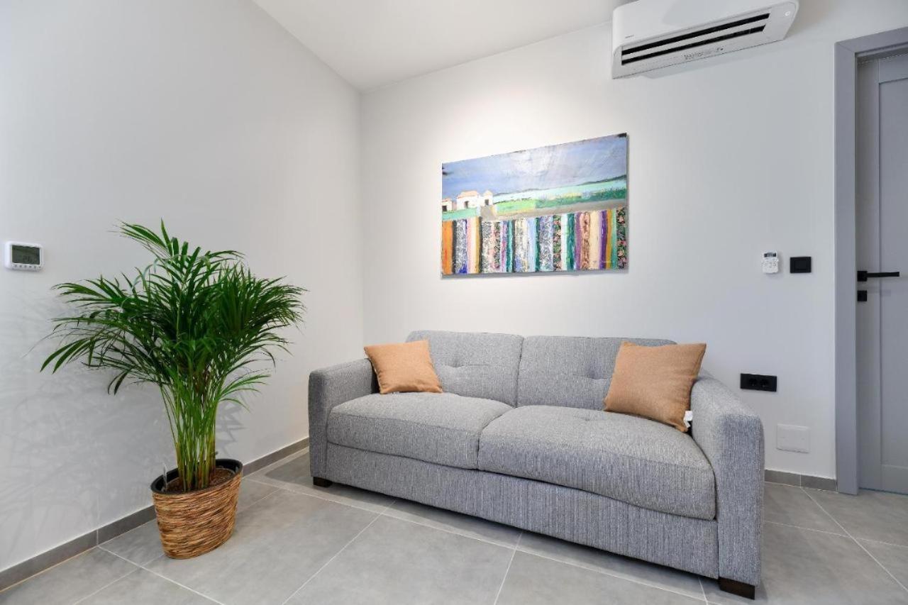 Maris Accommodation By Belmont Realty Zadar Eksteriør billede
